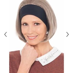 Hannah by Cardani Bob Cut Headband Wig Elastic Headband 56 Smoke